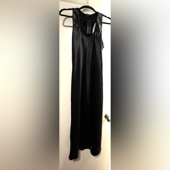 NWT!!!👠Bias Cut Midi Satin Dress - Black👠 - Picture 16 of 16